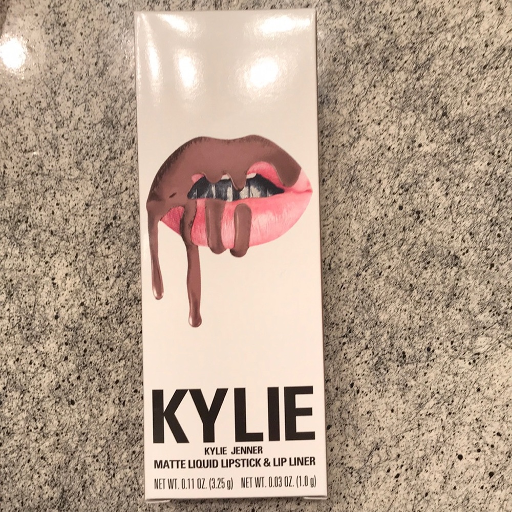 Bubble Kylie Jenner Matte lip kip